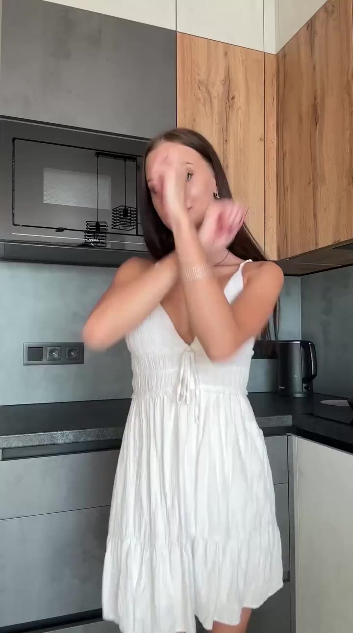 Reel by @mia_evans